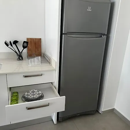 Sunny 1 Bedroom With Private Terrace Kalogrea