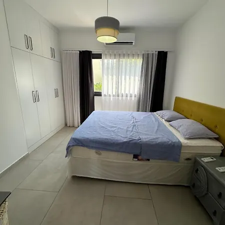 Sunny 1 Bedroom Apartment With Private Terrace Kalogrea *