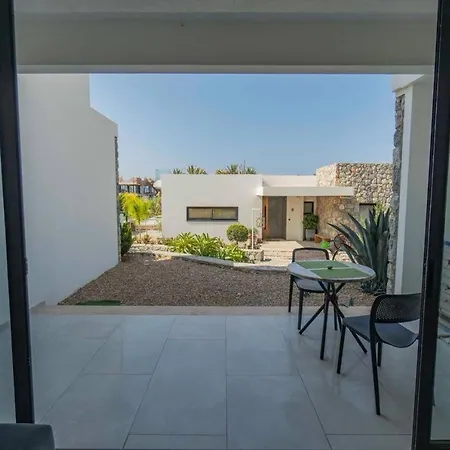 Sunny 1 Bedroom Apartment With Private Terrace Kalogrea Kalogrea