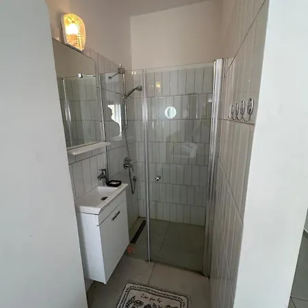Apartment Sunny 1 Bedroom Apartment With Private Terrace Kalogrea